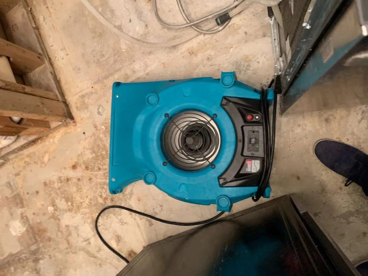 Air mover drying equipment for Mold Remediation & Removal in East Los Angeles